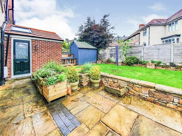 BACK GARDEN