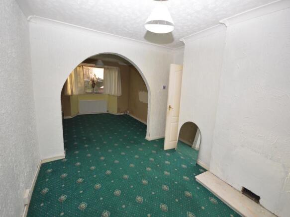 Lounge / Dining Room