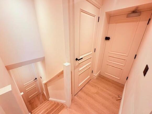 flat2thevaults10.jpg