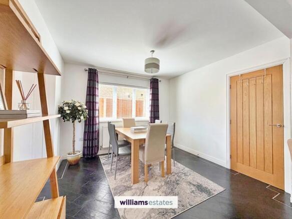 Living Room/Dining Room