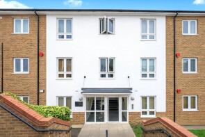 Flat 3, 80 Metropolitan Place, Rickmansworth Road, Watford WD18 7HB