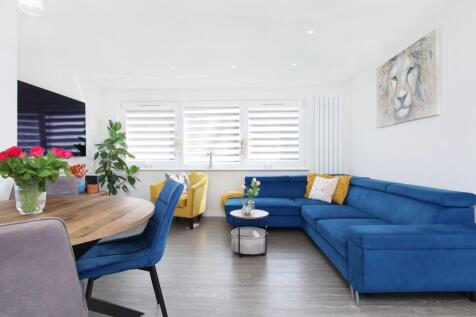107/5 Moredun Park Garden, Gilmerton, Edinburgh, EH17 7LJ