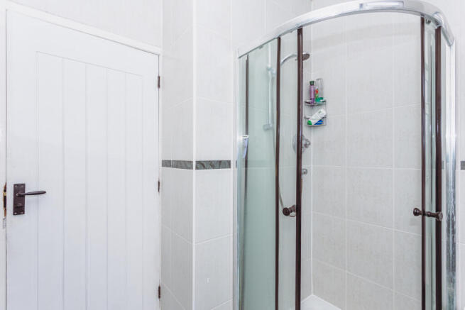 Family Shower Room