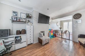 71, Settington Avenue, Wayfield, Chatham ME5 0AG