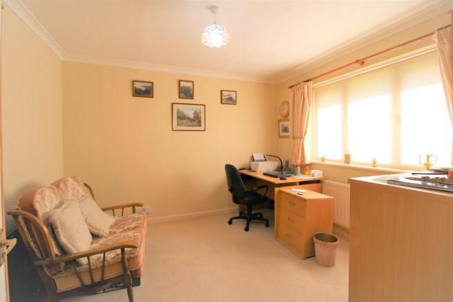 Study/Bedroom 4