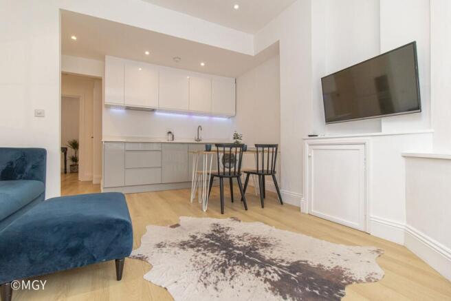 LOUNGE/KITCHEN/DINER