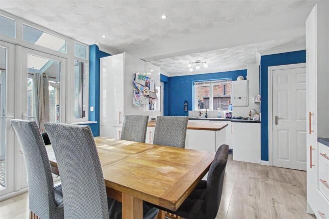 Kitchen Diner