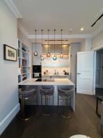 65, Clifton Hill, London NW8 0JN