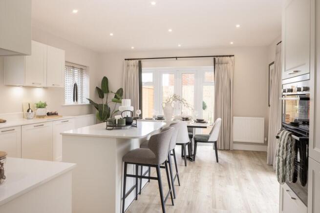kitchen & dining room (2)