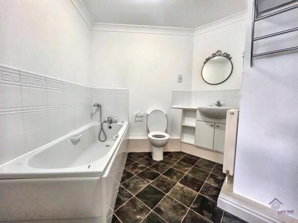 Ensuite 2