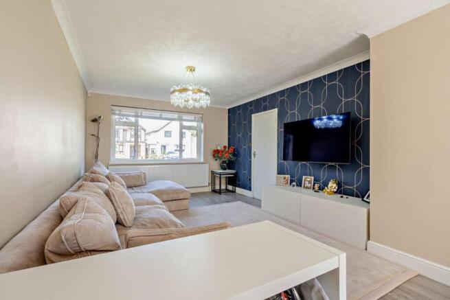 8690109-interior12-800.jpg