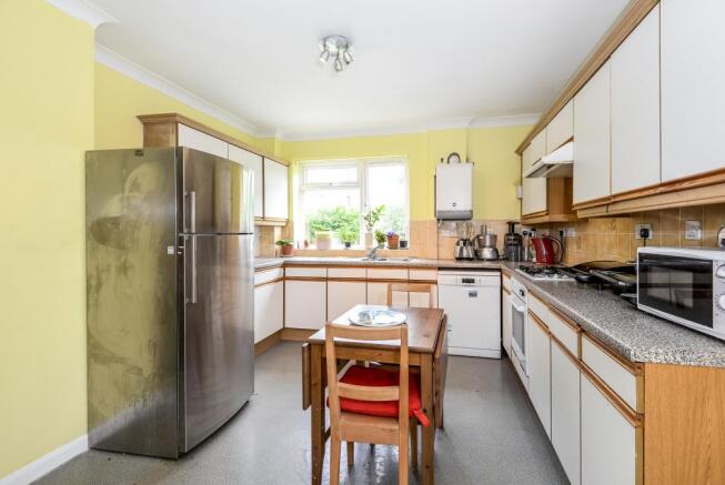 Kitchen/Breakfast area