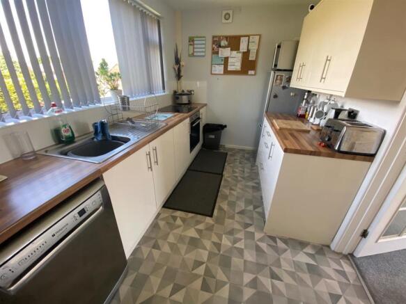 Kitchen.jpg
