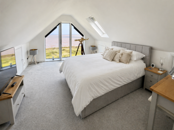 Principal suite