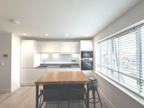 1 bed Apartment for sale Image 2