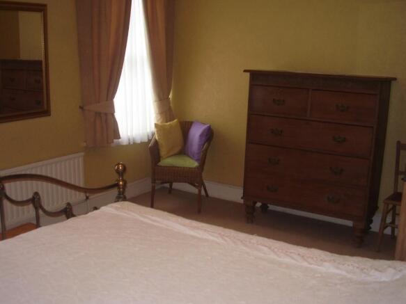 Bedroom One (2)