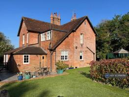 Holms Farmhouse, Hawkhurst Lane, Heathfield TN21 0RS