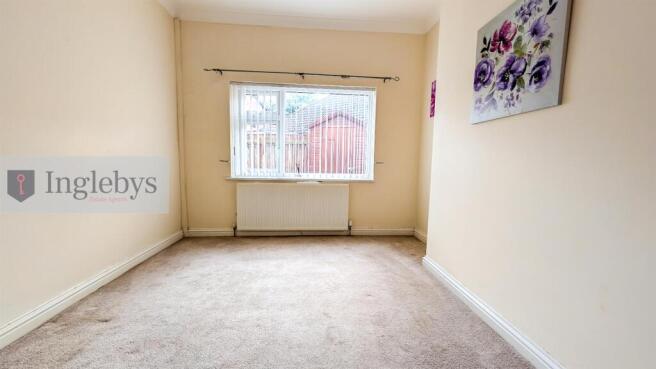 2 bed Semi-Detached Bungalow for sale Image 9