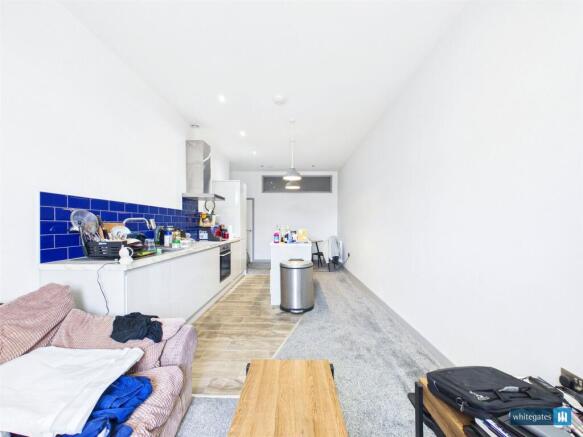 1 bed Apartment for sale Image 8