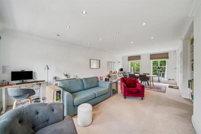 Oakbrook, W6 - FOR SALE