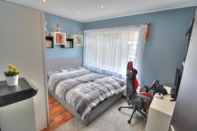 Bedroom2