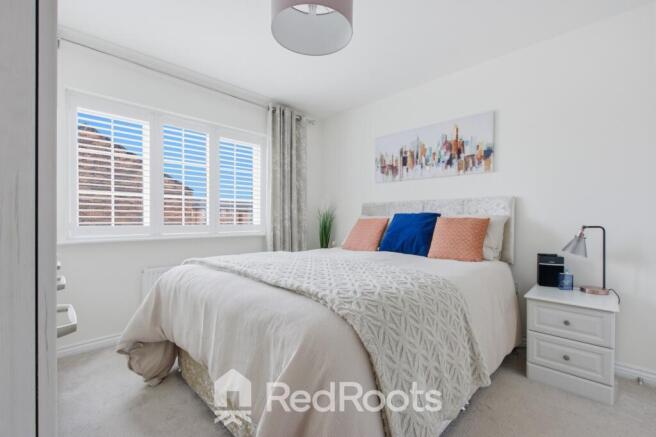 4 bed Detached for sale Image 12