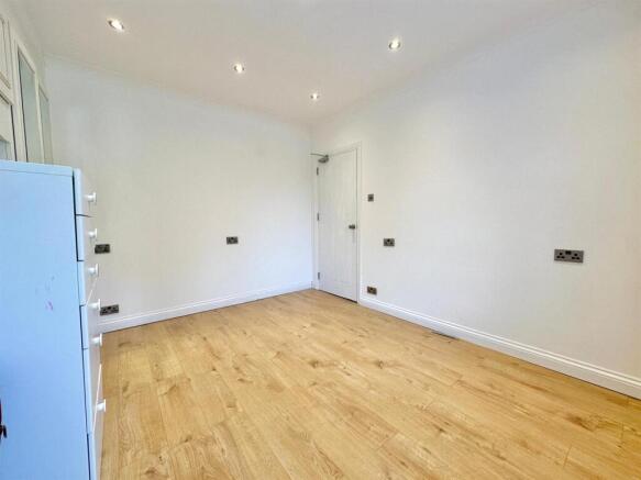 WhatsApp Image 2025-11-05 at 12.30.17 PM (5).jpeg