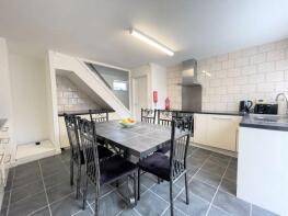 7, Waltham Place, Newcastle Upon Tyne NE5 3RR