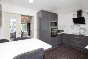52, Whernside Avenue, Manchester M40 9PW
