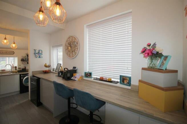 Extended Dining Kitchen