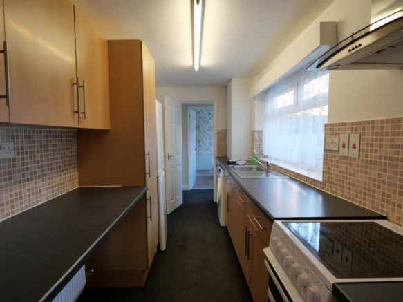 Kitchen 2.png