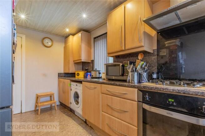 2 bed Detached for sale Image 5