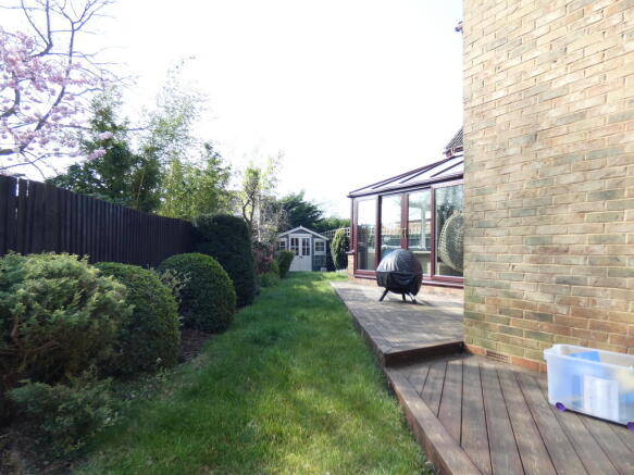 Photo 16