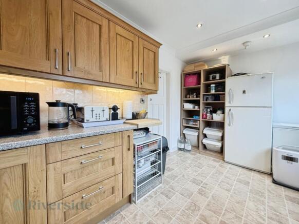 2 bed Terraced for sale Image 6