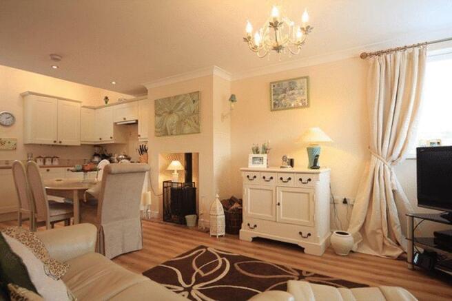 Open Plan Loun...