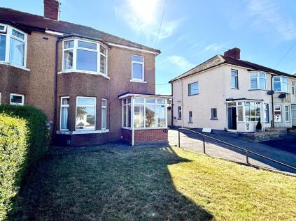 Glasllwch Crescent, Newport, NP10