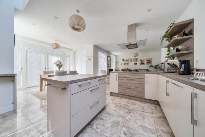 Kitchen Diner 