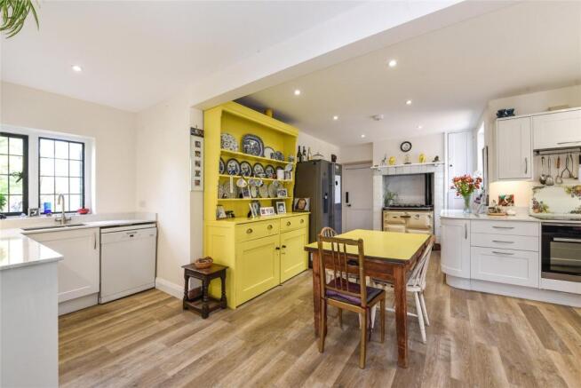 Kitchen-Breakfast Rm