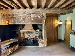 15, Long Street, Williton TA4 4QN