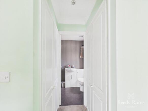 3 bed Detached for sale Image 9