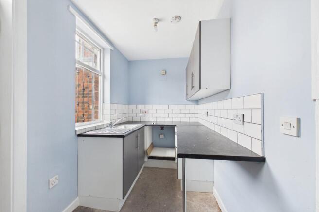 Blayds Street, Leeds, West Yorkshire, LS9 photo 4