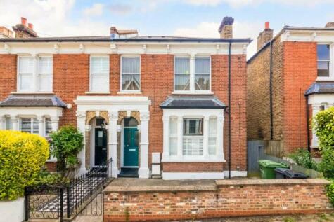 Deronda Road, London, SE24
