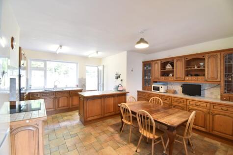 Mercer Drive, Harrietsham, Maidstone, ME17