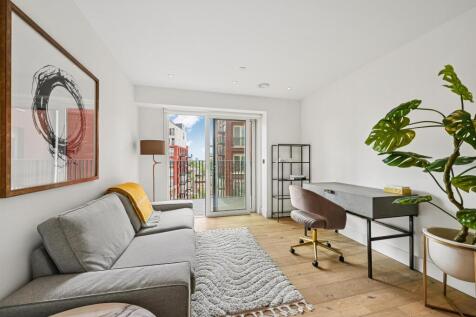 Exchange Gardens, Keybridge, SW8