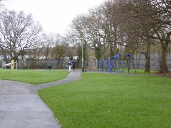GREEN AREA & PARK