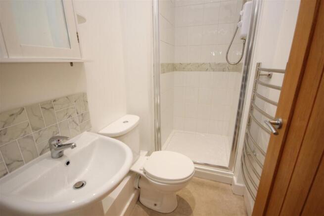 Shower Room.jpg