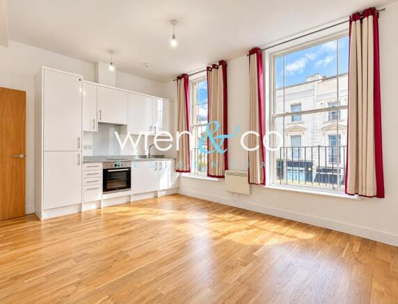 Large Studio Flat for Rent
