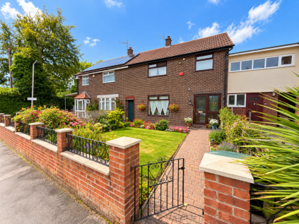 Broadway, Offerton, Stockport, SK2 5SN