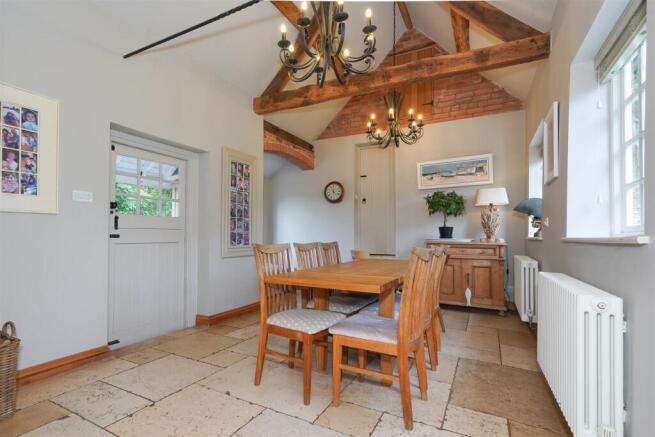 Pear Tree Cottage (24).jpg