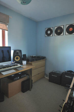 Photo 8